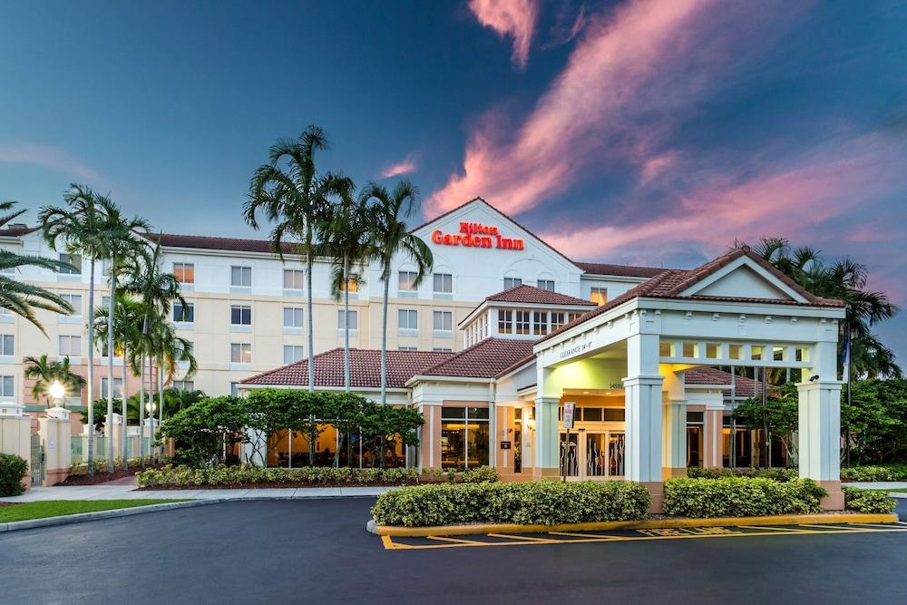 Hilton Garden Inn Ft. Lauderdale Sw/Miramar Exterior photo